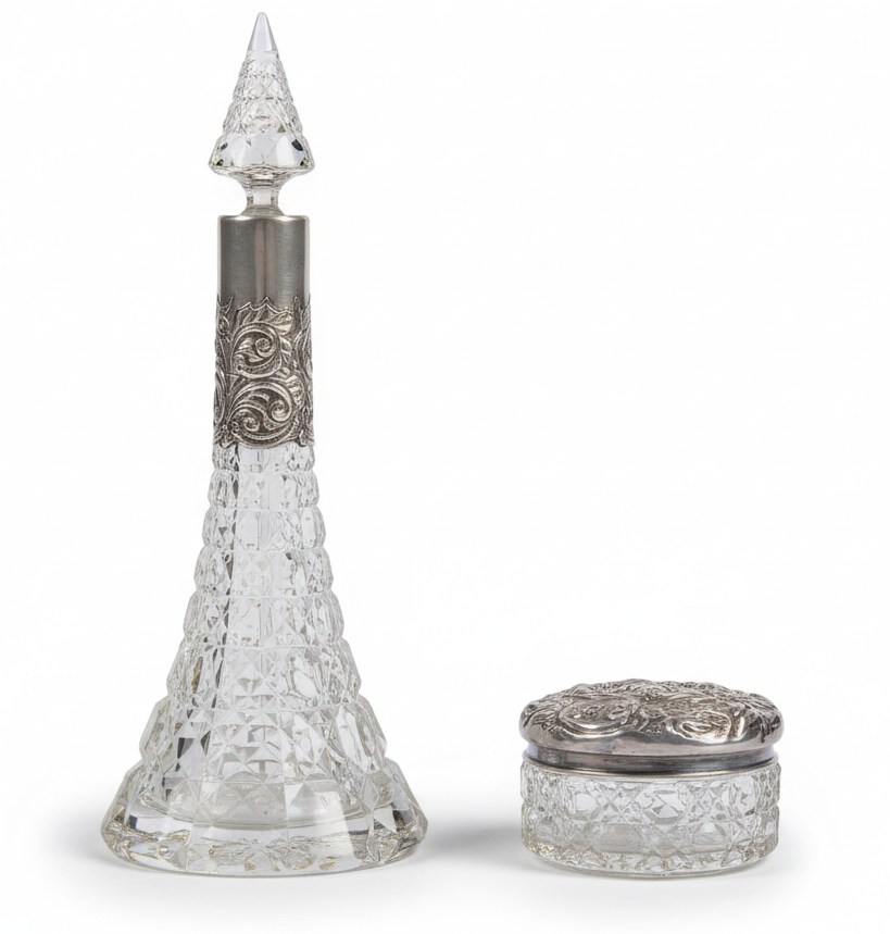 Boîte et carafe en cristal du XIXe siècle